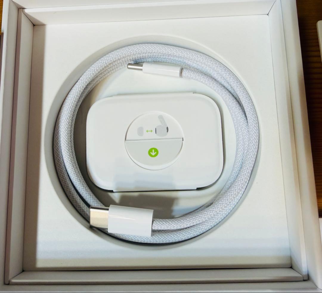 美品 Apple AirPodsプロ第2世代