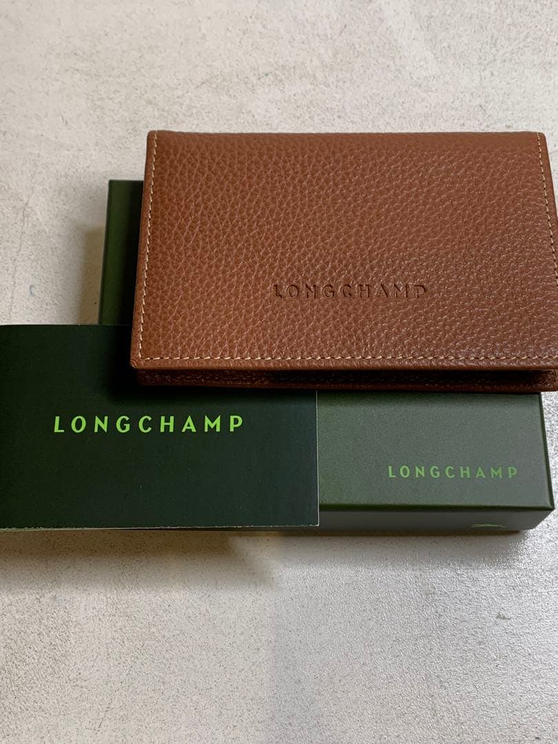 【新品未使用】LONGCHAMP ブラウン 黄土色系　名刺入れ　カードケース