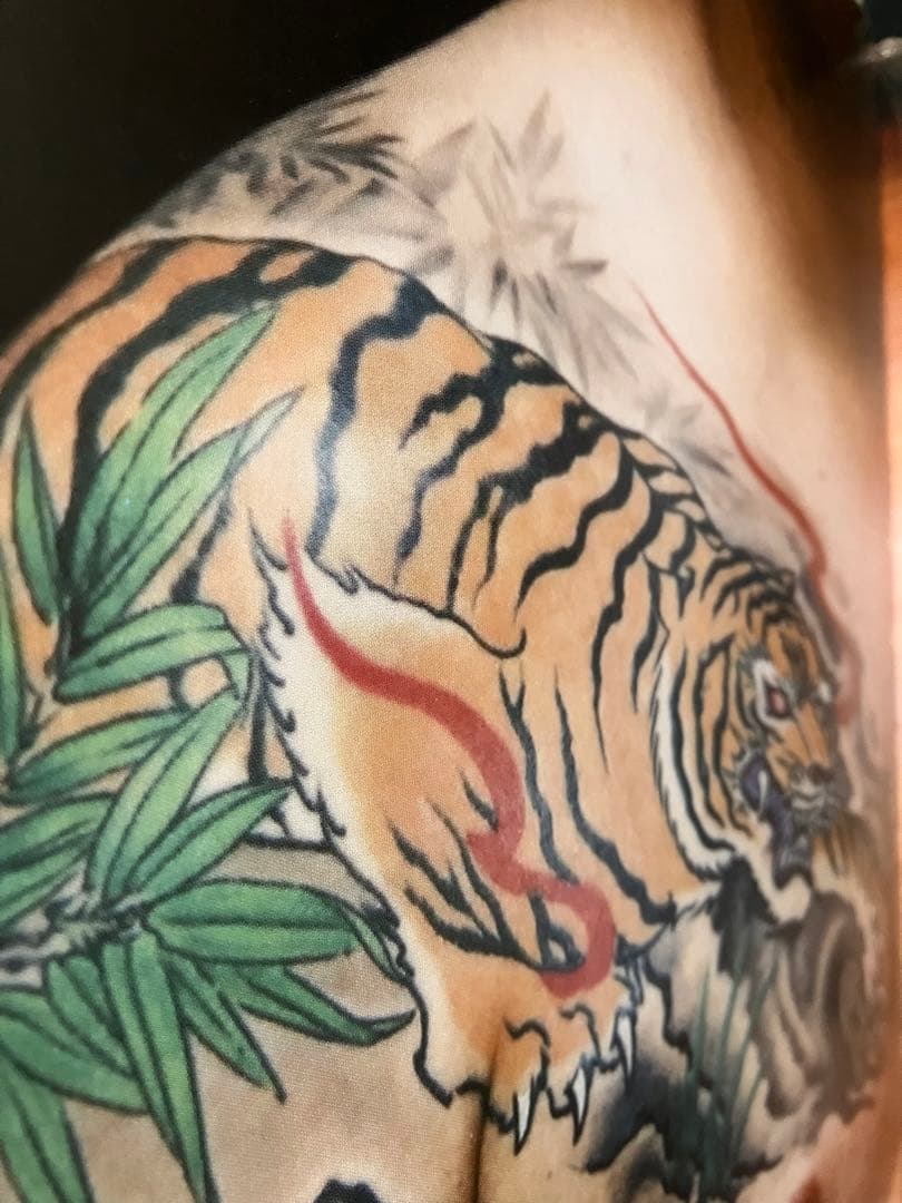 tattoo tribe book タトゥー　刺青　写真集