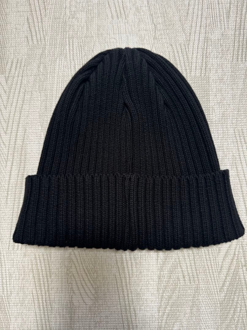 【新品未使用】supreme ビーニー　ニット帽