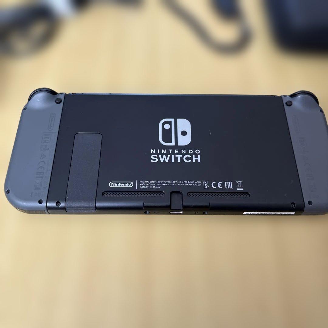 Nintendo Switch 本体 ブラック　付属品付き