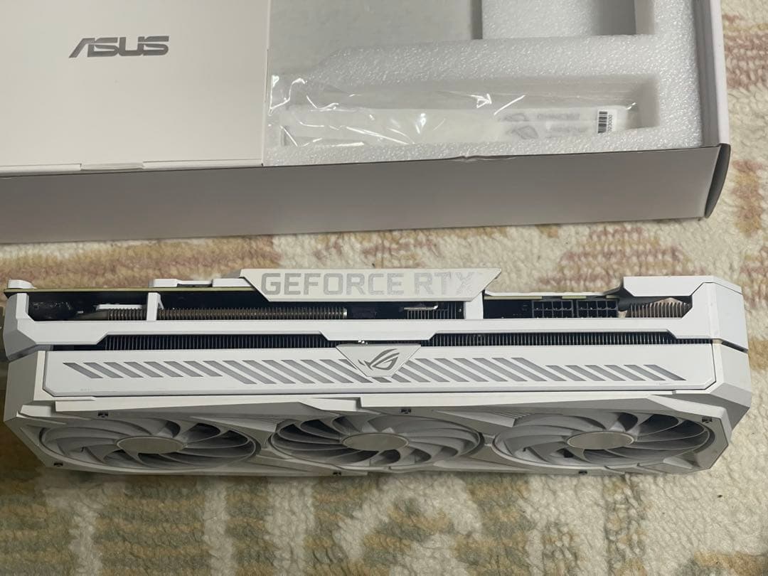 グラフィックボード・グラボ・ビデオカード ROG Strix GeForce RTX 3070