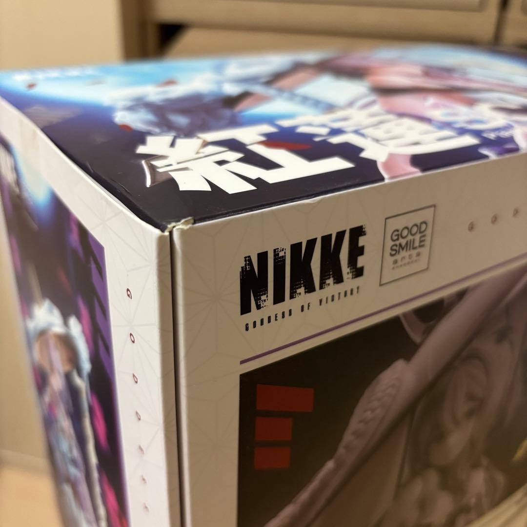 NIKKE 紅蓮　1/7 スケールフィギュア　グッドスマイルカンパニー