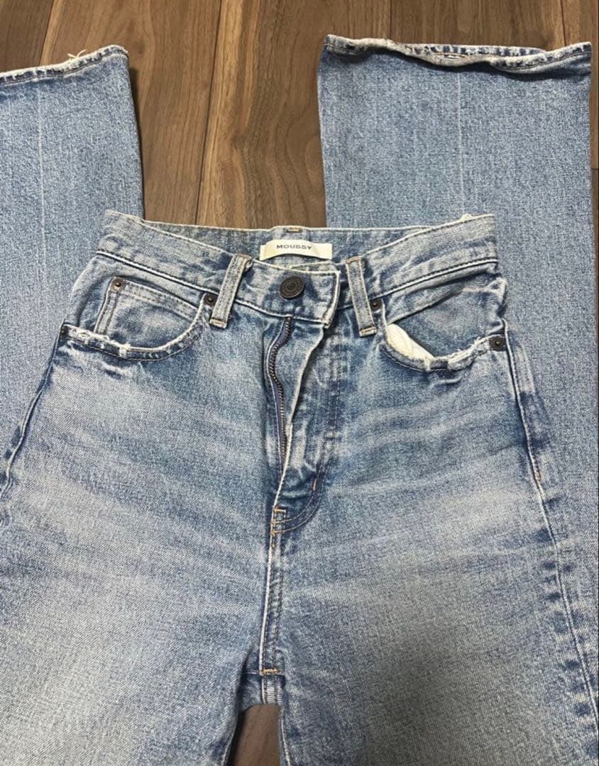 【MOUSSY】MVS FLAREデニム 23インチ