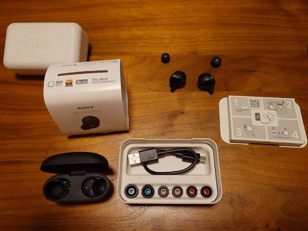 SONY　ハイエンド　ワイヤレスノイズキャンセリングイヤホンWF-1000XM5