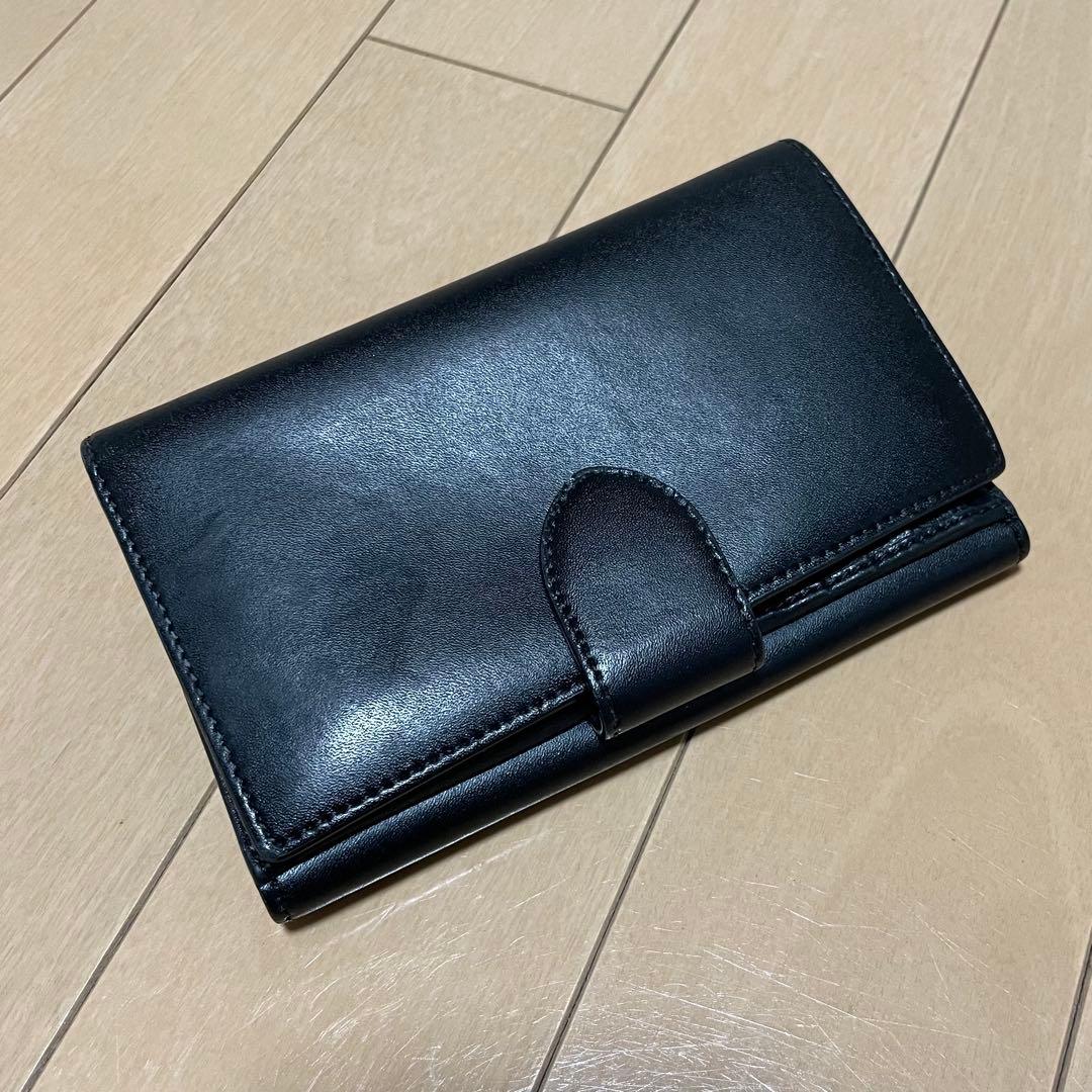 FENDI　二つ折り財布