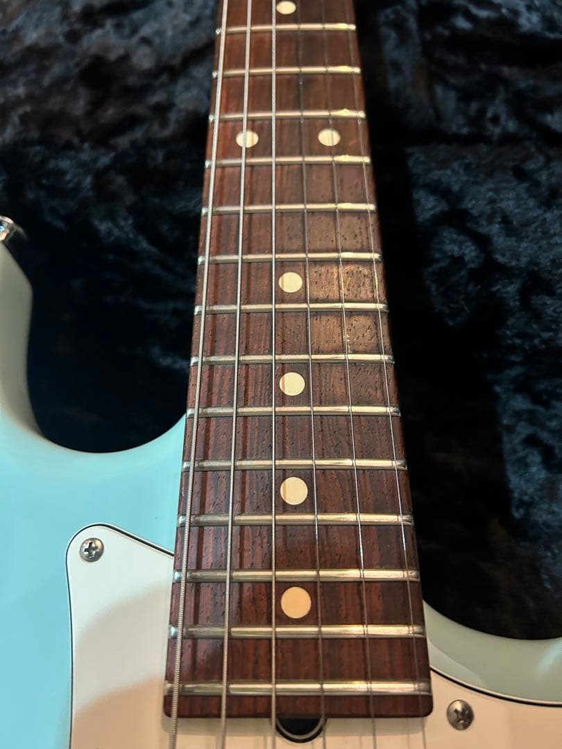 suhr ストラト　ハカランダ指板