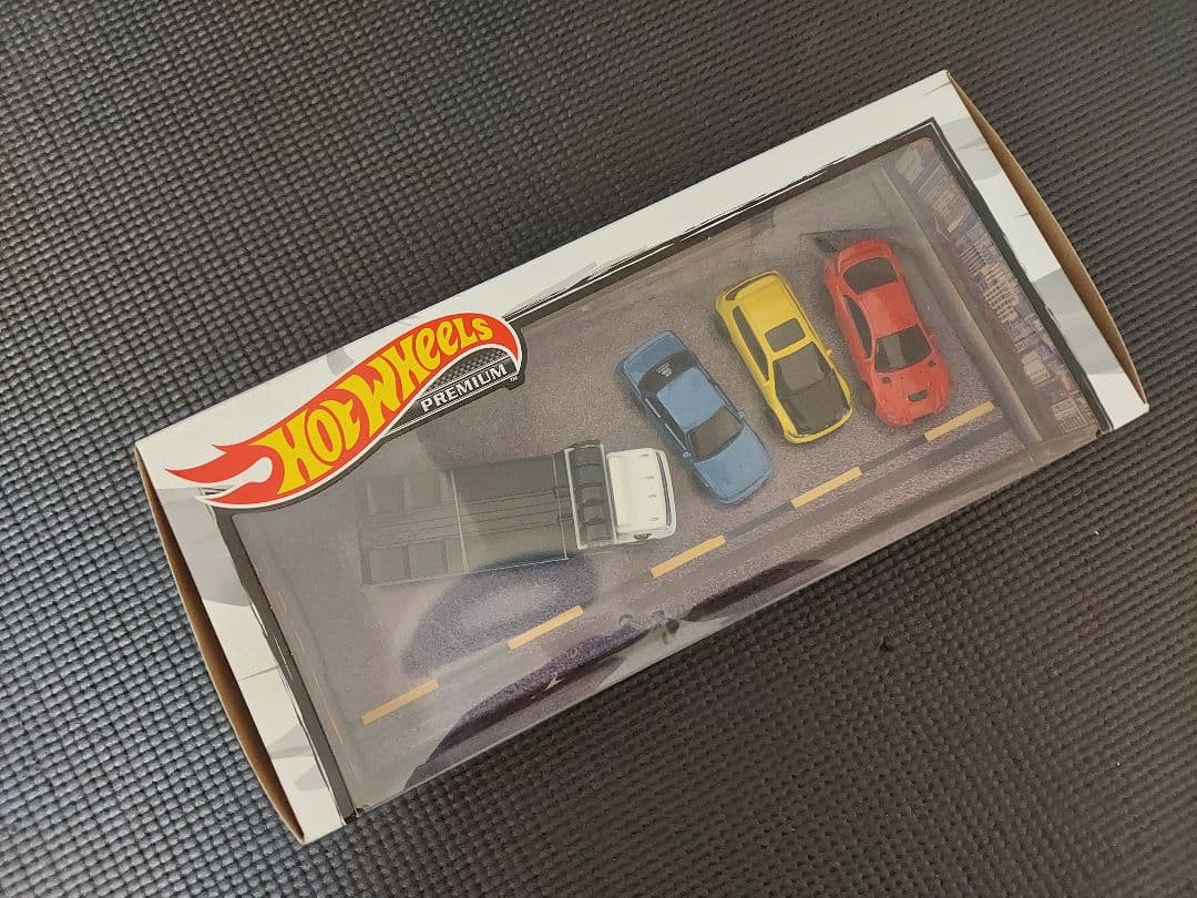 ★新品未開封『プレミアム日産ガレージ&コレクターセット アソート』2個