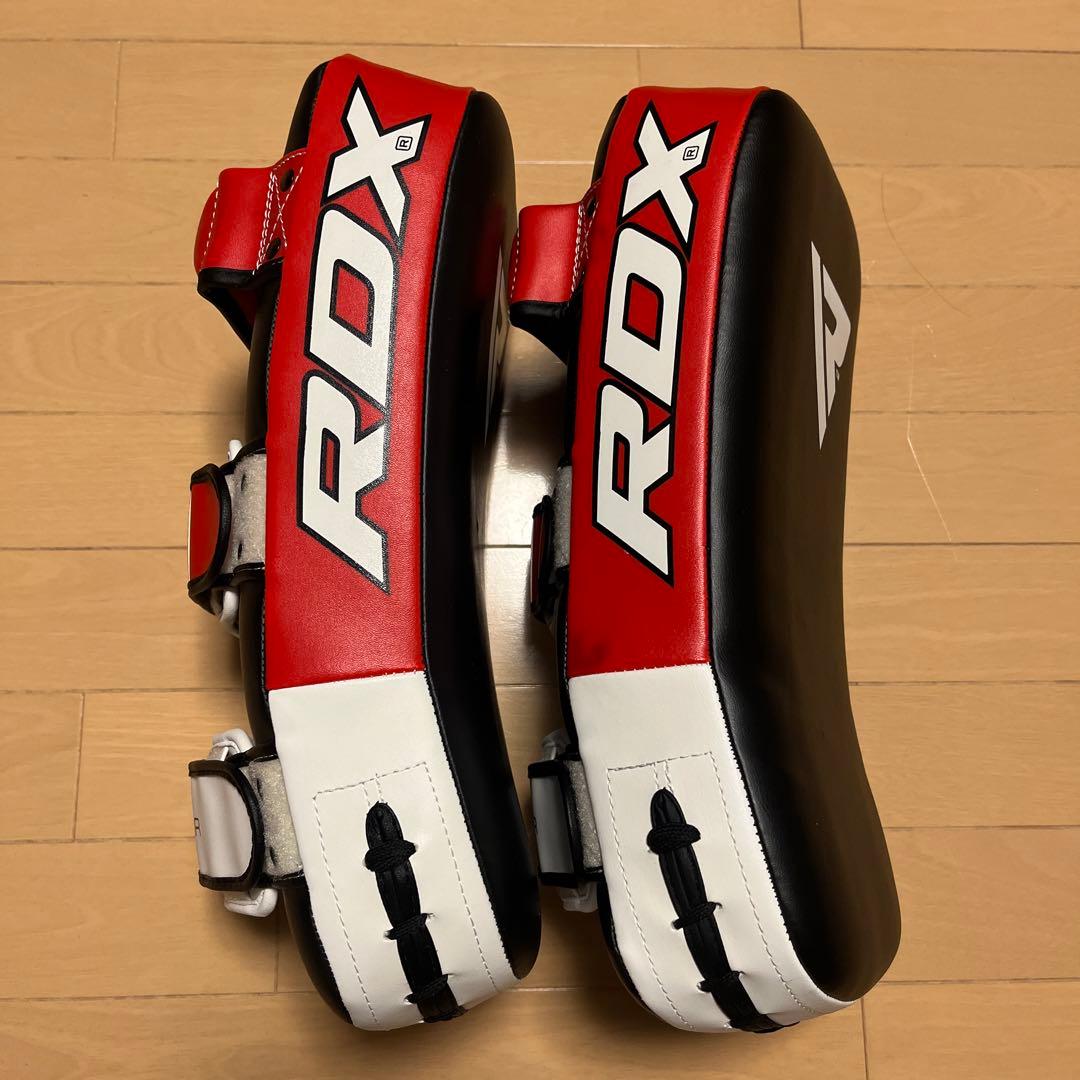 RDX APR T1R キックミット ボクシング　キックボクシング　空手