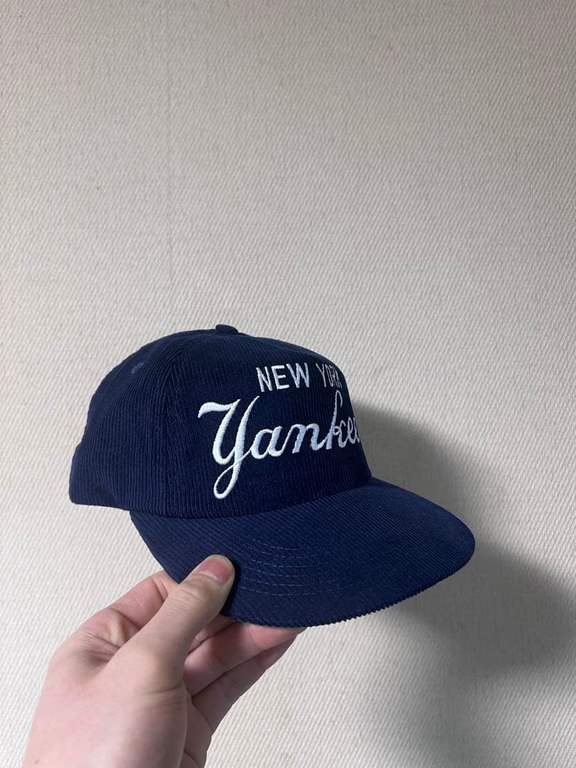 3house着用　New York Yankeesコーデュロイキャップ
