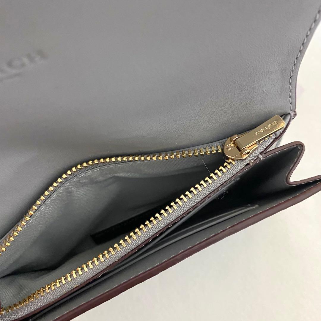 新品　正規品☆COACH コーチ　折り財布　ネイビー　二つ折り財布 長財布