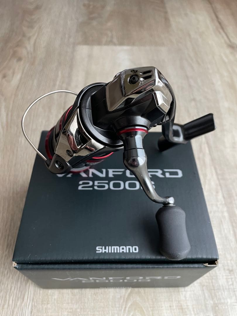 m*A様 SHIMANO 20VANFORD 2500S スピニングリールUSE