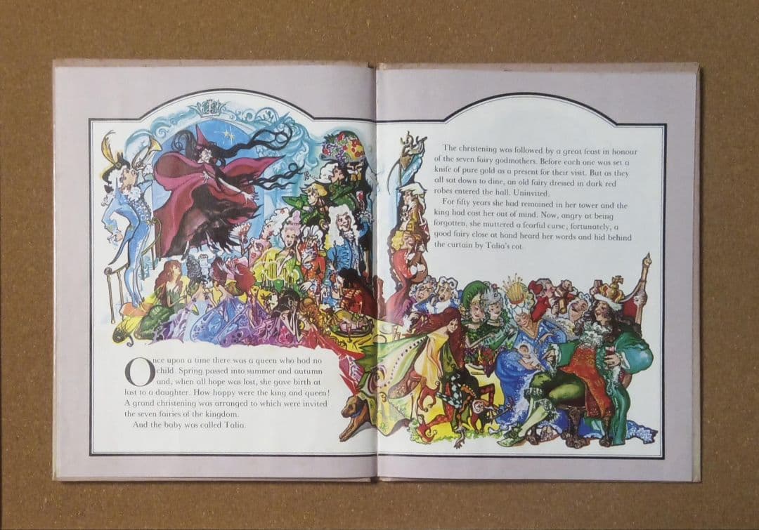 洋書 Sleeping Beauty (Macdonald Fairy Tales)