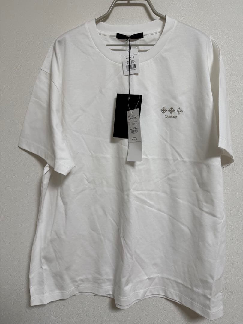 む*ぅ様 新品 TATRAS NUNKI Tシャツ 04サイズ