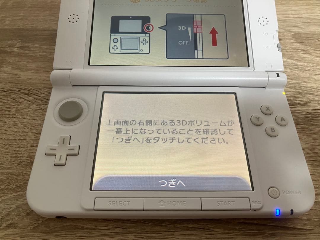 【極美品】ニンテンドー3DS LL ピンク×ホワイト