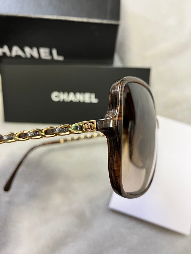 CHANEL サングラス　ブラウン