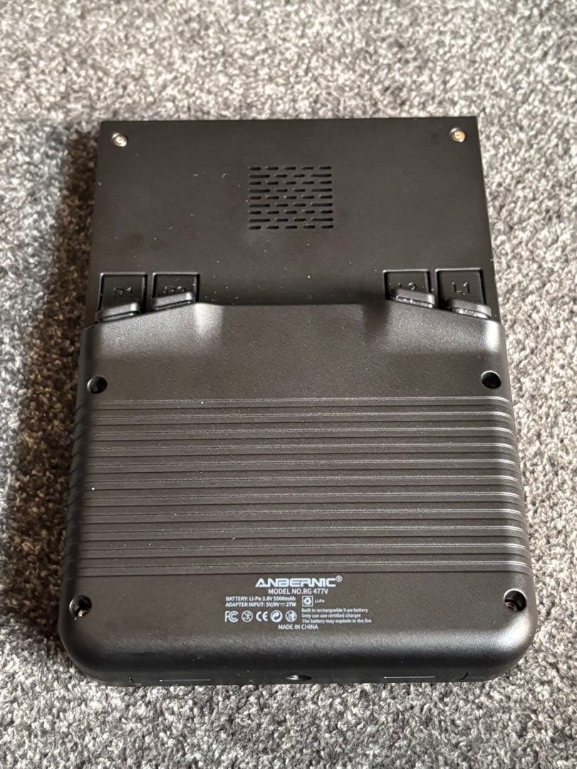 ANBERNIC RG477V 専用ケース付き