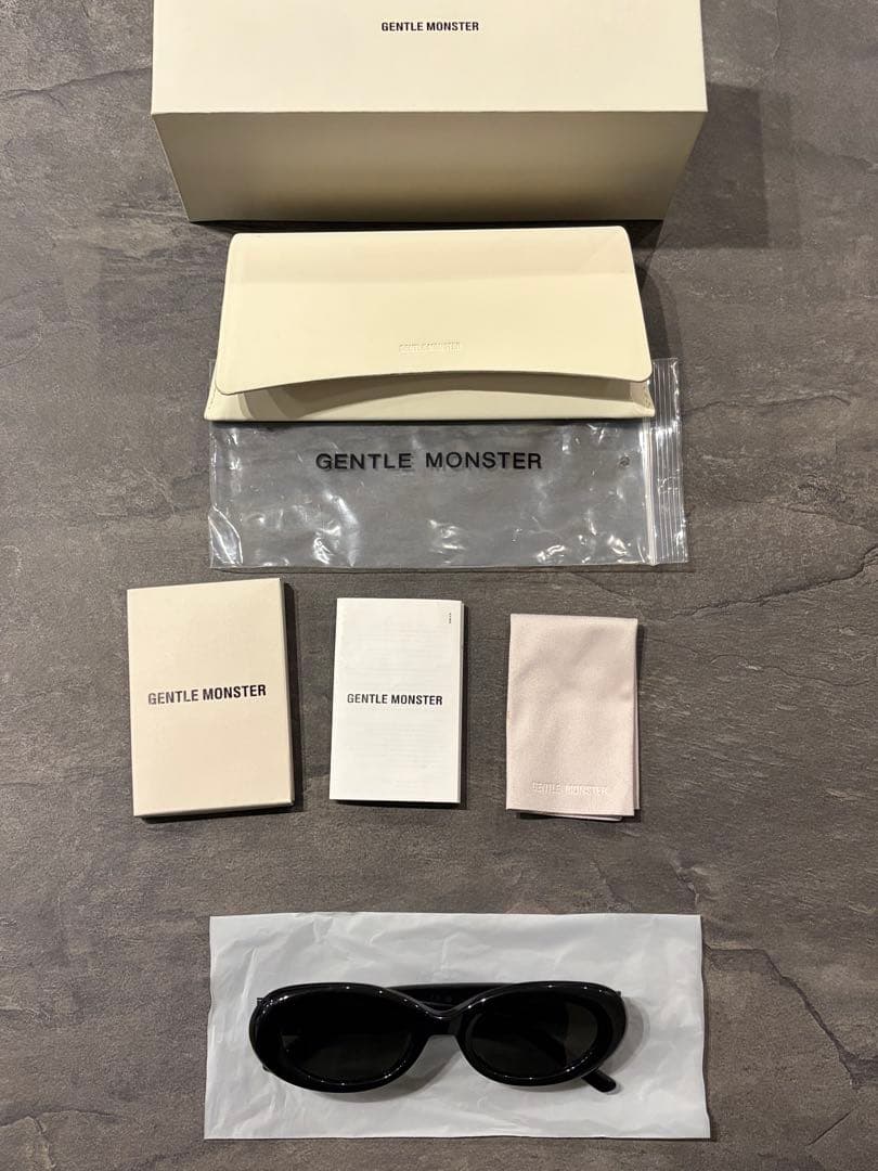 GENTLE MONSTER BOLD ブラック サングラス