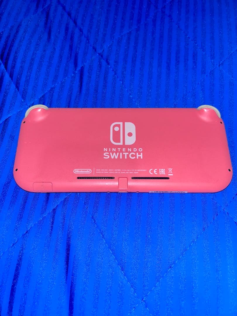 ジャンク品　Nintendo Switch Lite コーラルピンク 本体