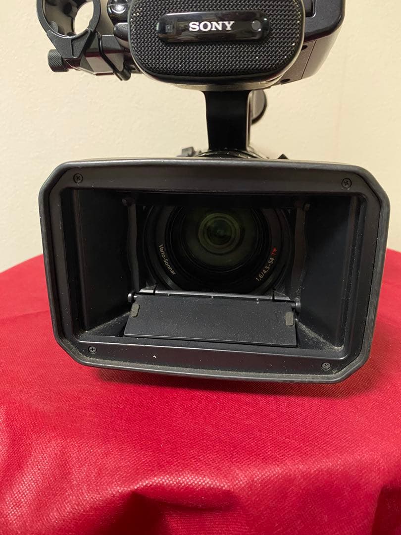 Sony HVR-Z1J【通電OK】業務用ビデオカメラ 本体②