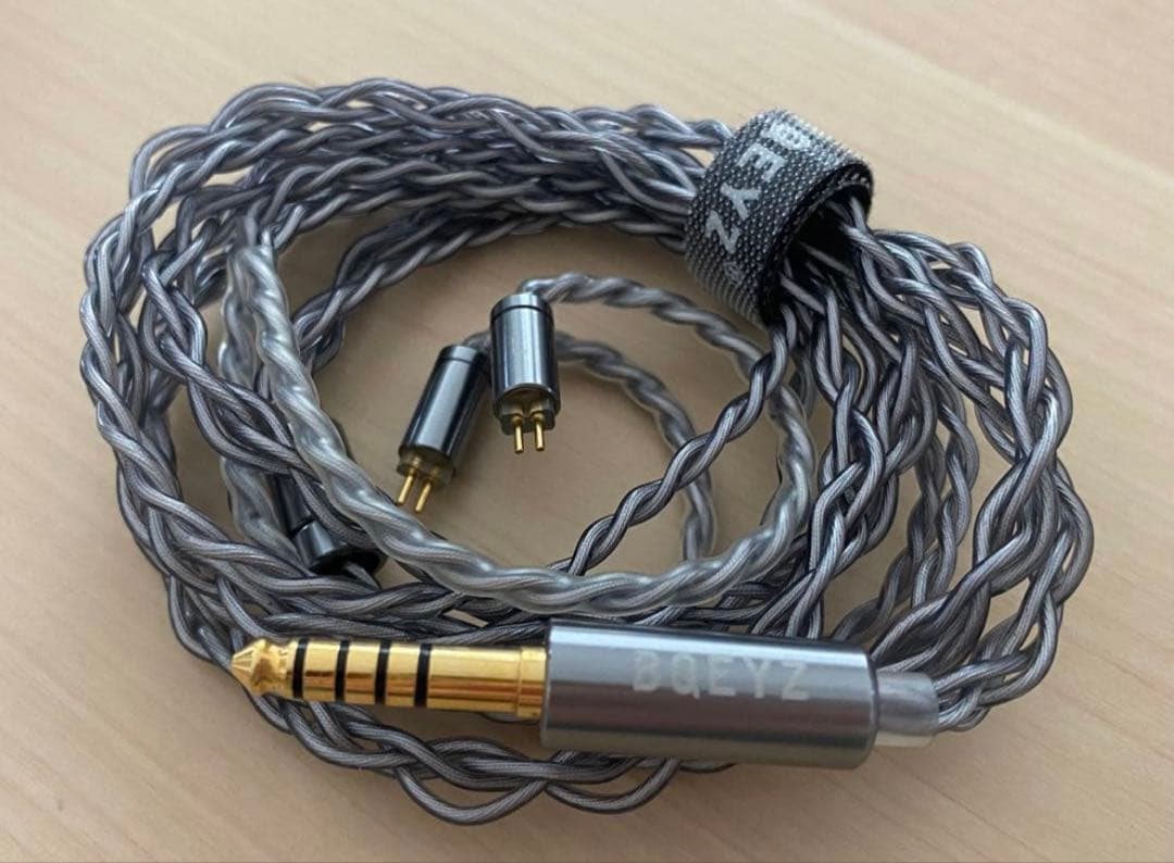 BQEYZ ビーキューアイズ イヤホン Winter ブラック 4.4mm①
