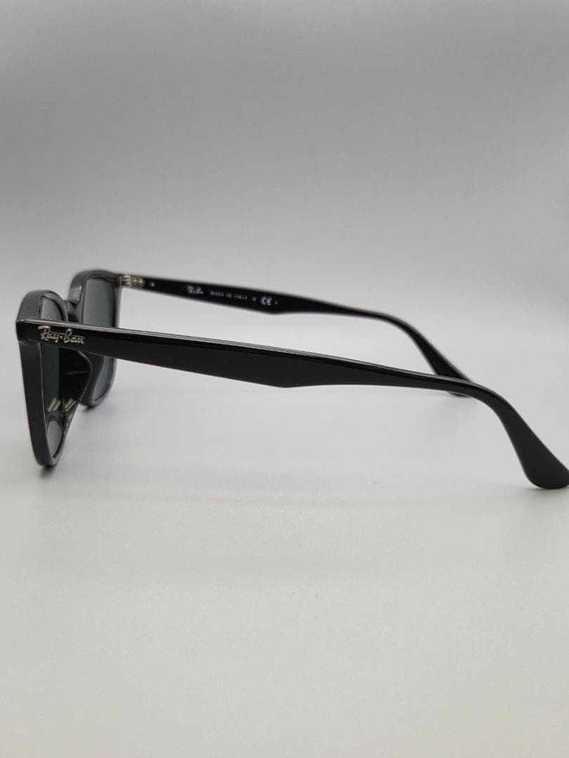【美品 レイバン RB4258-F サングラス ブラック Ray-Ban
