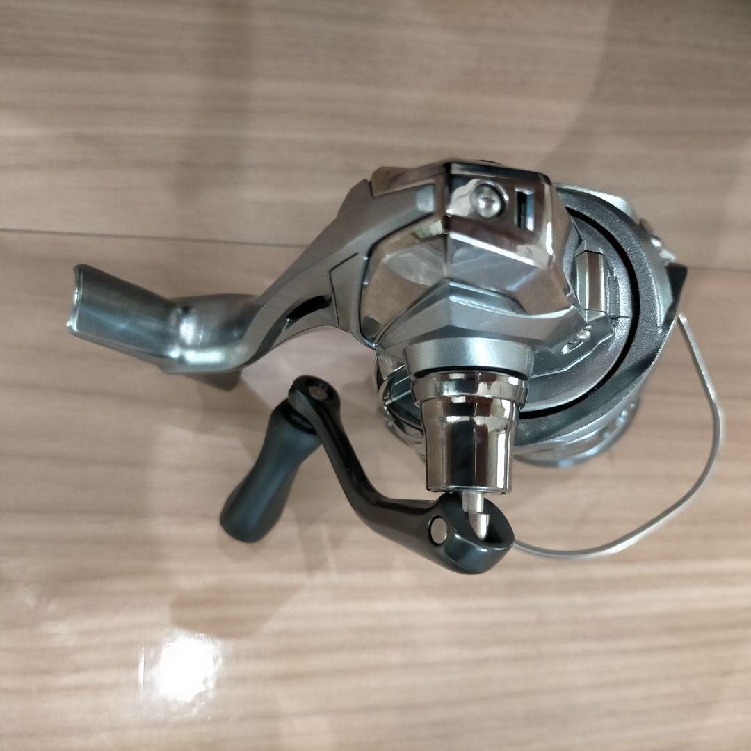 シマノ NASCI2500新品未使用