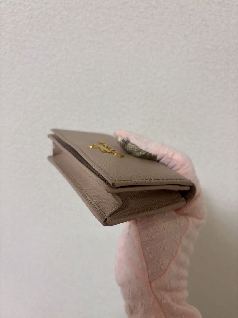 【早い者勝ち】PRADA プラダ　名刺入れ　カードケース　レディース