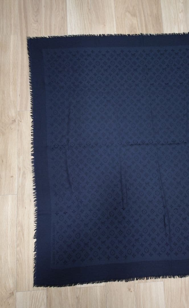 ☆LOUIS VUITTON☆ルイヴィトンモノグラムストール☆美品☆箱付き☆