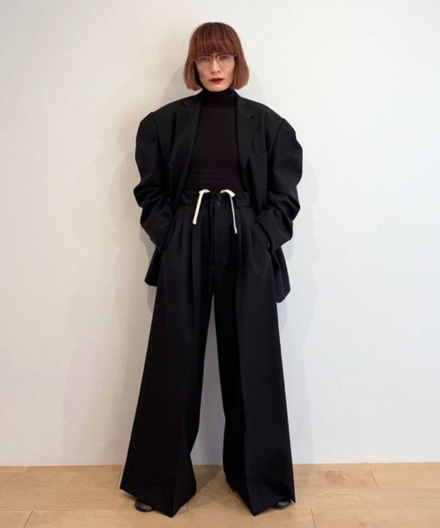 【完売品、新品】定価8.2万 ホリデイ WOOL TWILL PUFF JK