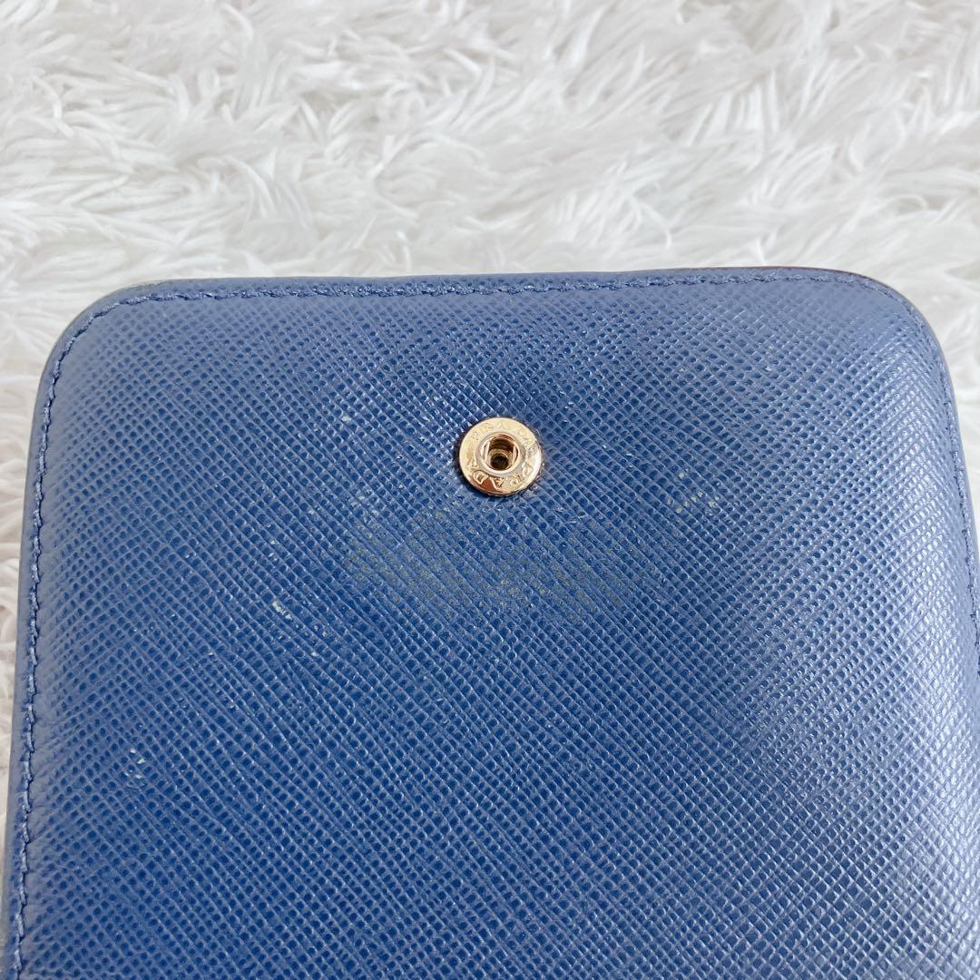 プラダ PRADA 折り財布 1ML522 フラップ ゴールド金具 ネイビー　青