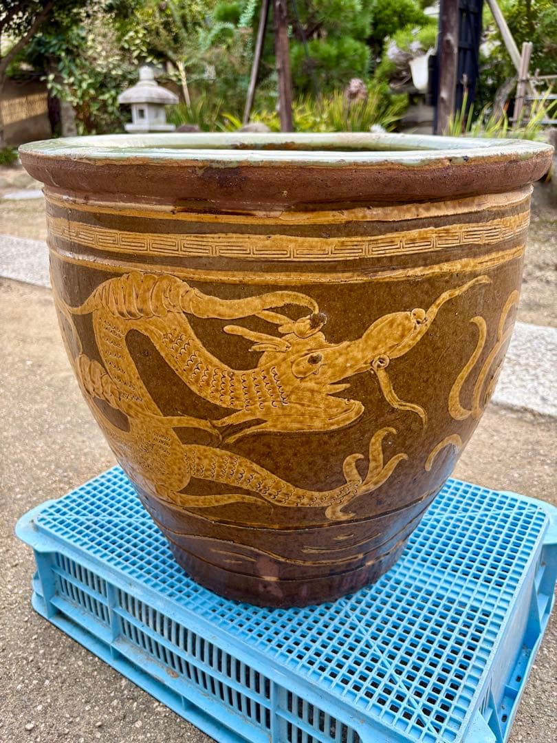 龍の図柄 ピータン壺〔特大〕【傘立て、睡蓮鉢、メダカ鉢、金魚鉢に‼️】