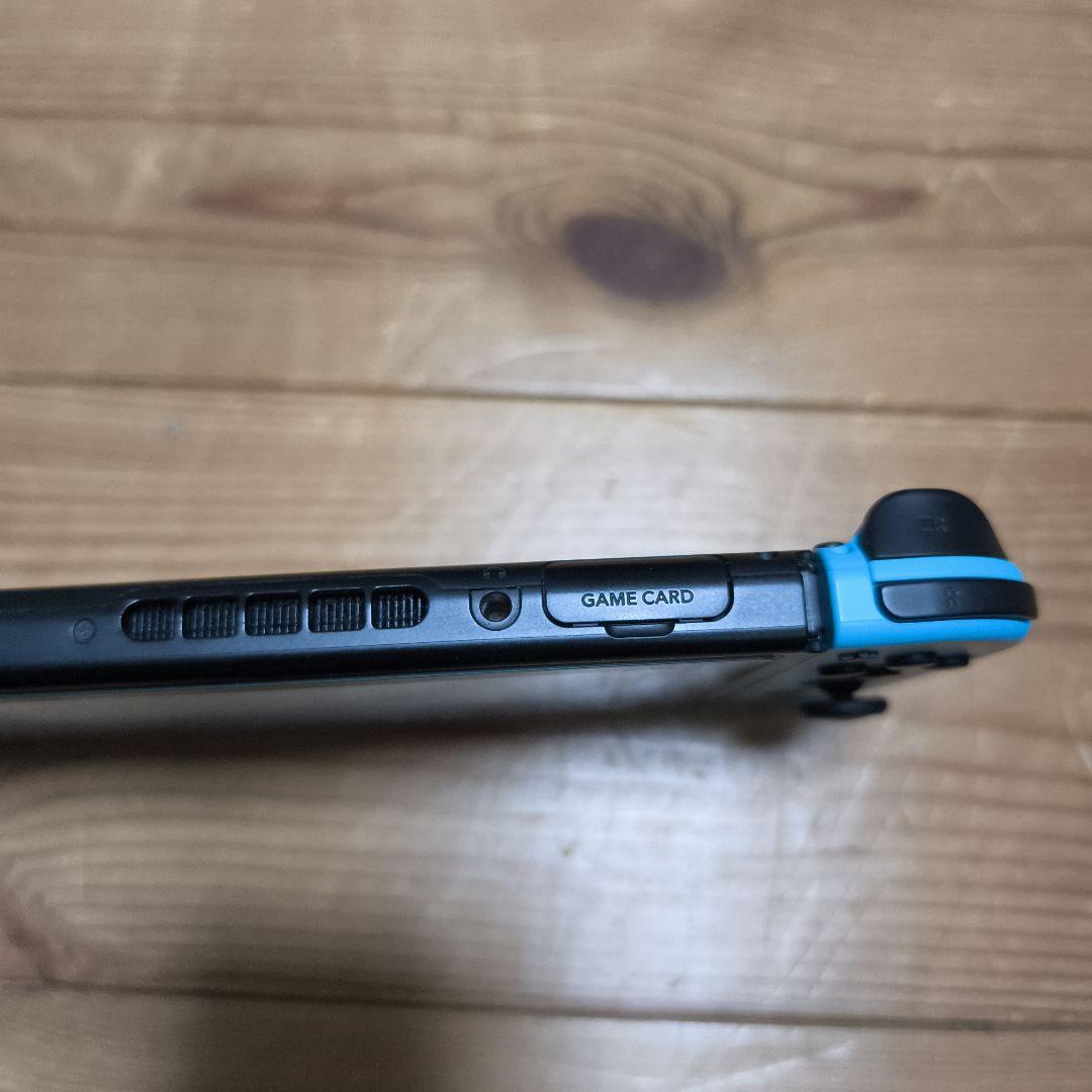 Nintendo Switch 本体 赤/青 付属品付き