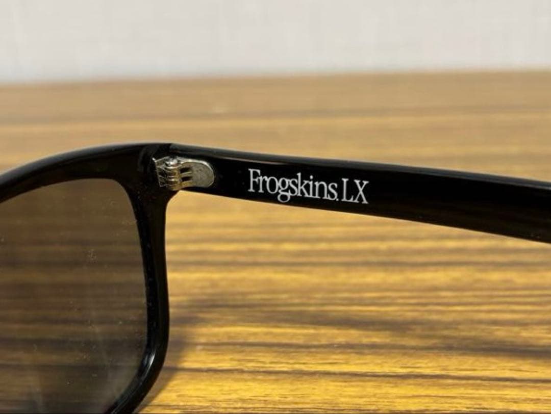 Oakleyサングラス frogskinsLX