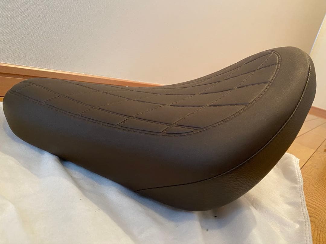 ホンダレブル250Sエディション純正シート