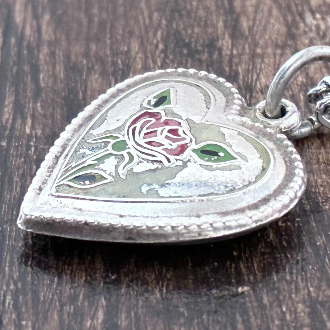 スウィートハートジュエリー ローズ 薔薇 シルバーヴィンテージネックレス 七宝焼