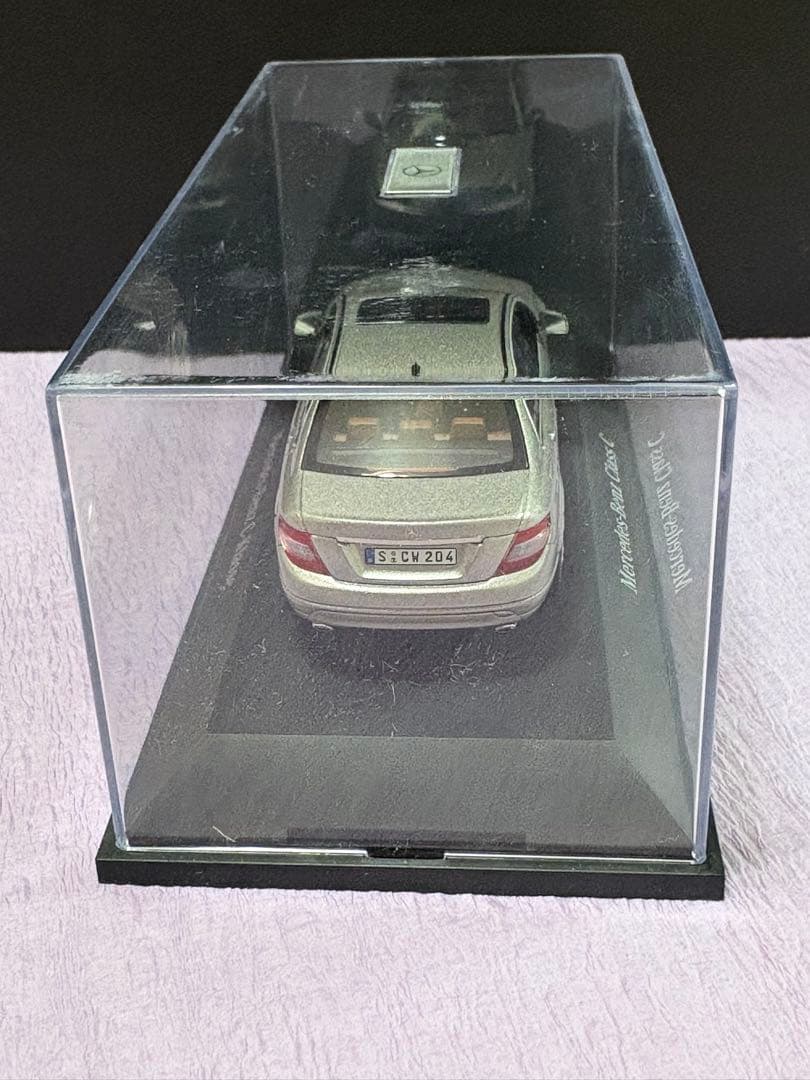 メルセデス・ベンツ C-Klasseミニカー　1/43