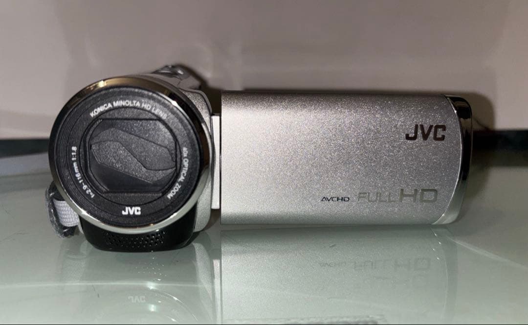 ビデオカメラ JVC Everio GZ-HM33