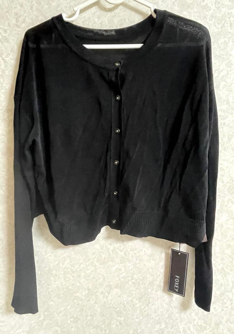 タグ付新品フォクシー45342 CARDIGAN \"RIESLING\"