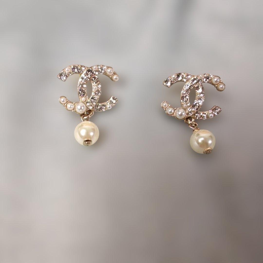 シャネル パール ピアス