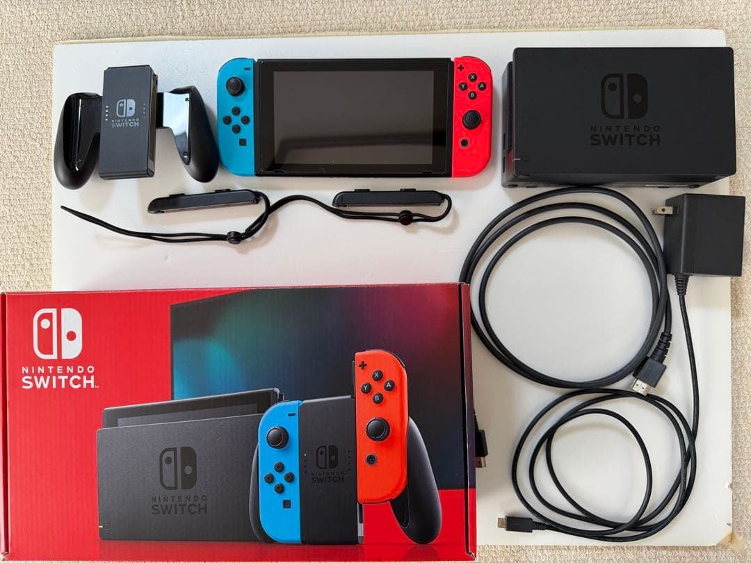 付属品完品 Nintendo Switch 本体 ネオンブルー・ネオンレッド
