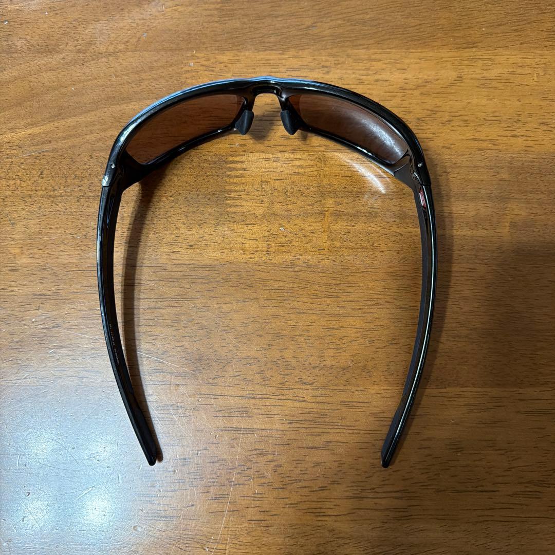 キ*シ様 Oakley サングラス ブラック　保存袋付き