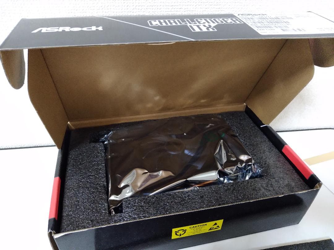 グラフィックボード・グラボ・ビデオカード ASRock RX6600 XT Challenger ITX 8G