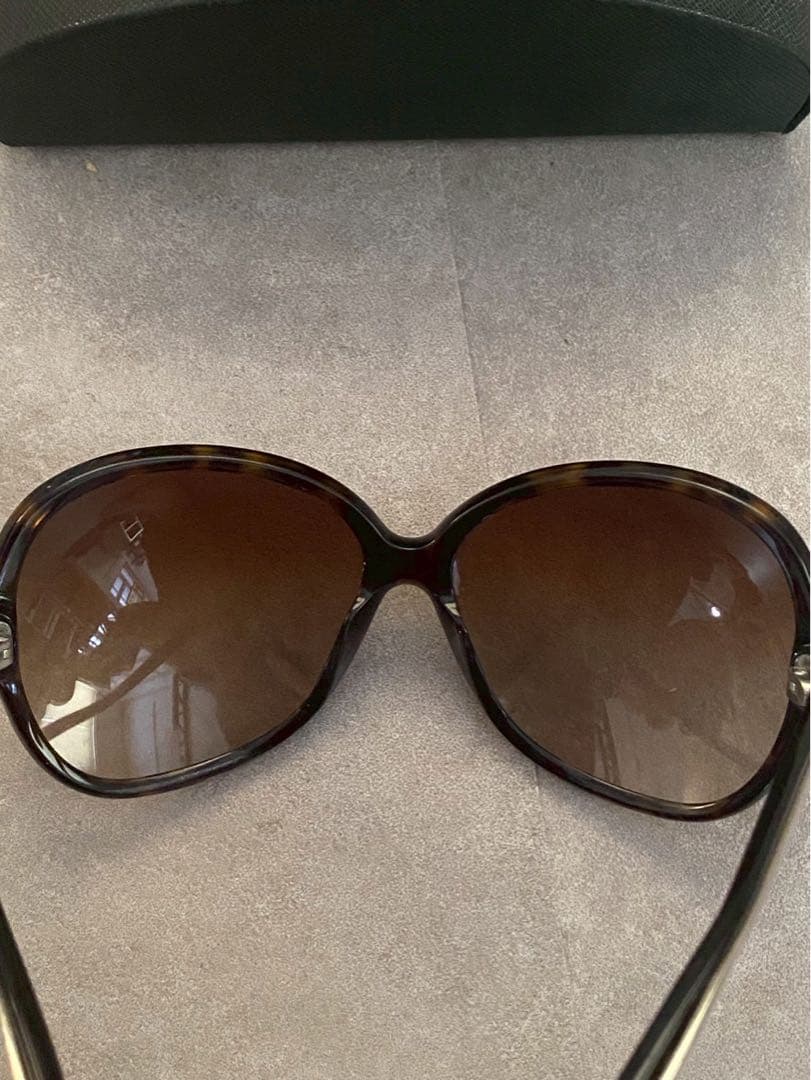 PRADA サングラス ケース付き 64◻︎152AU-6S1 125 3N