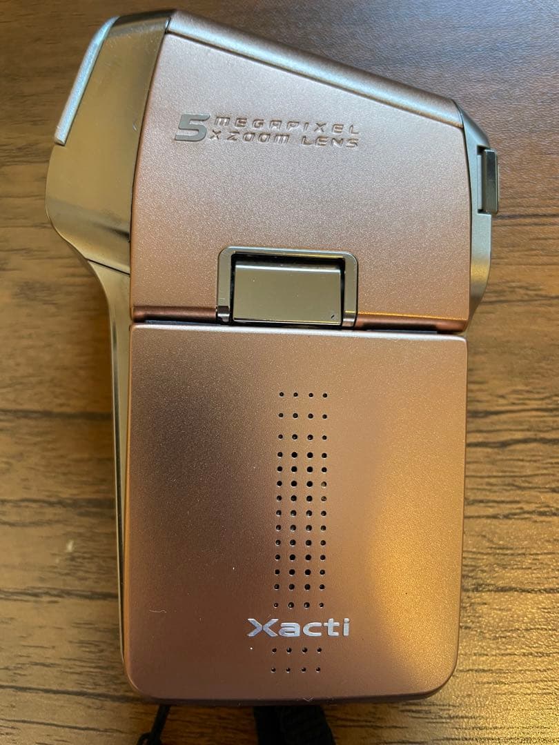 SANYO Xacti DMX-C5 コンパクト デジタルビデオカメラ ピンク