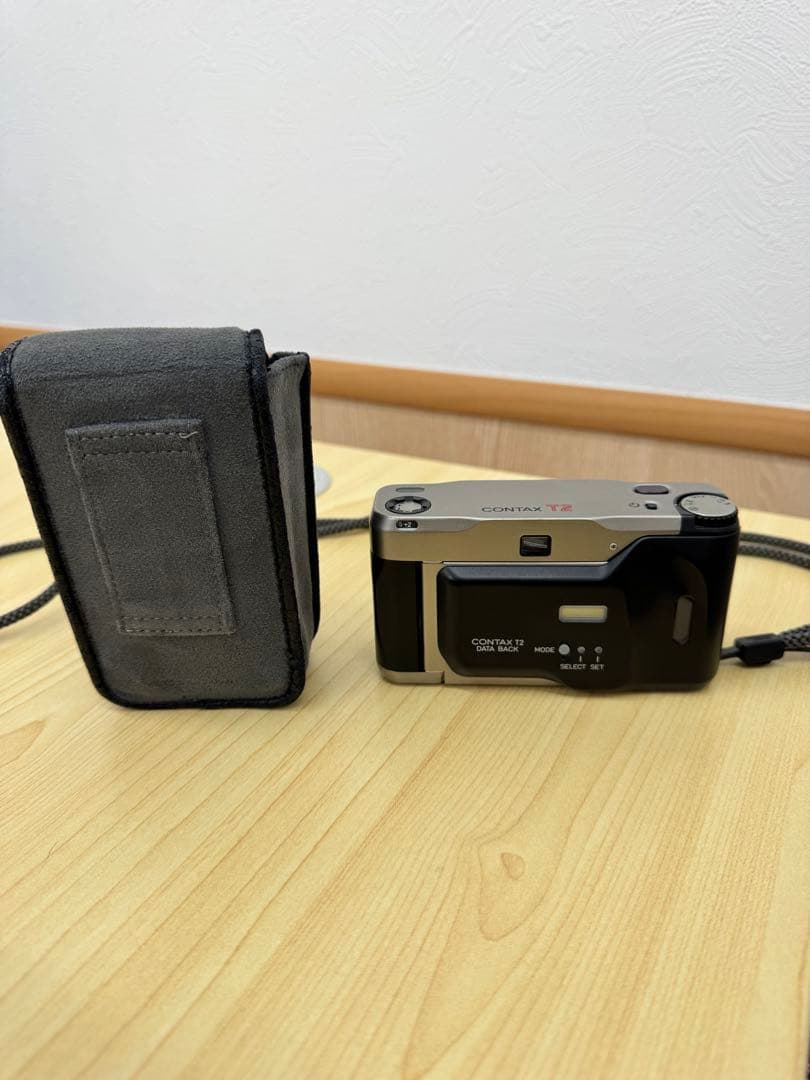 CONTAX T2 フィルムカメラ Carl Zeiss Sonnar