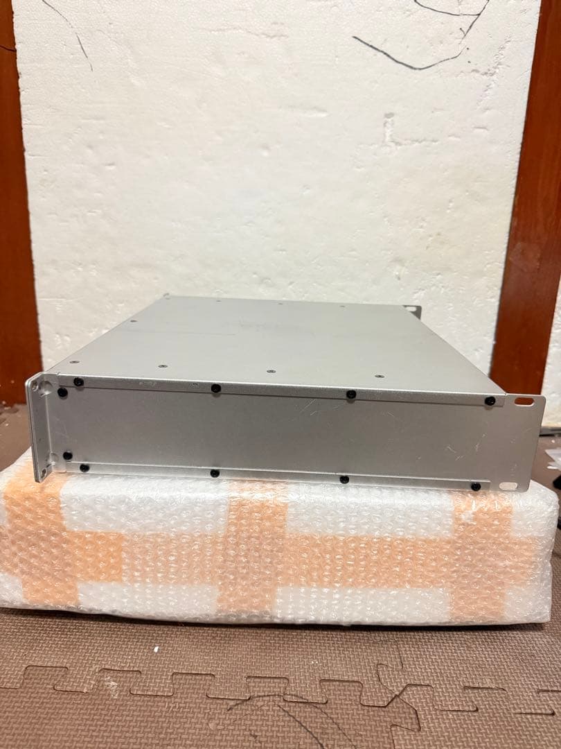 Classic pro V3000 パワーアンプ ,良い品。動作確認済み。
