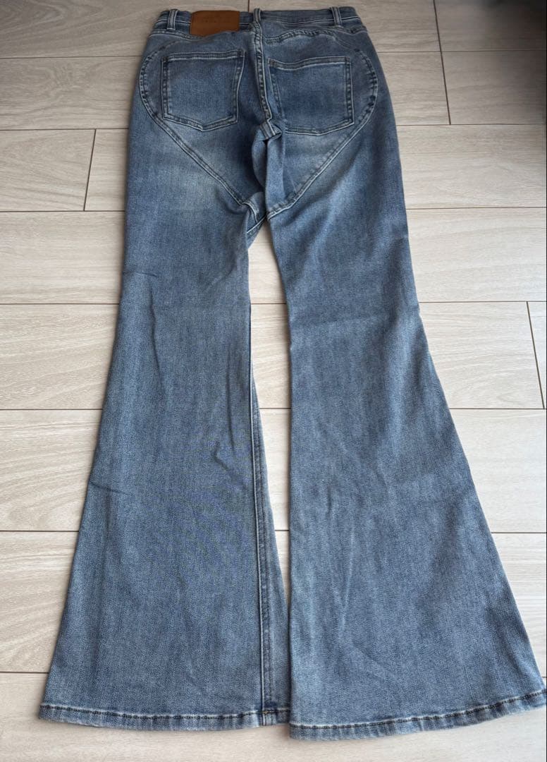 美品♡ANDMARY Heart hip flare denim Mサイズ
