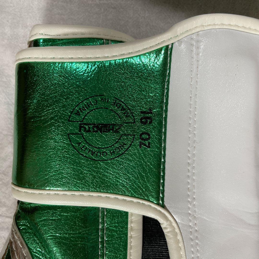 ZETRAY ボクシンググローブ 16 OZ シルバー/レッド/グリーン