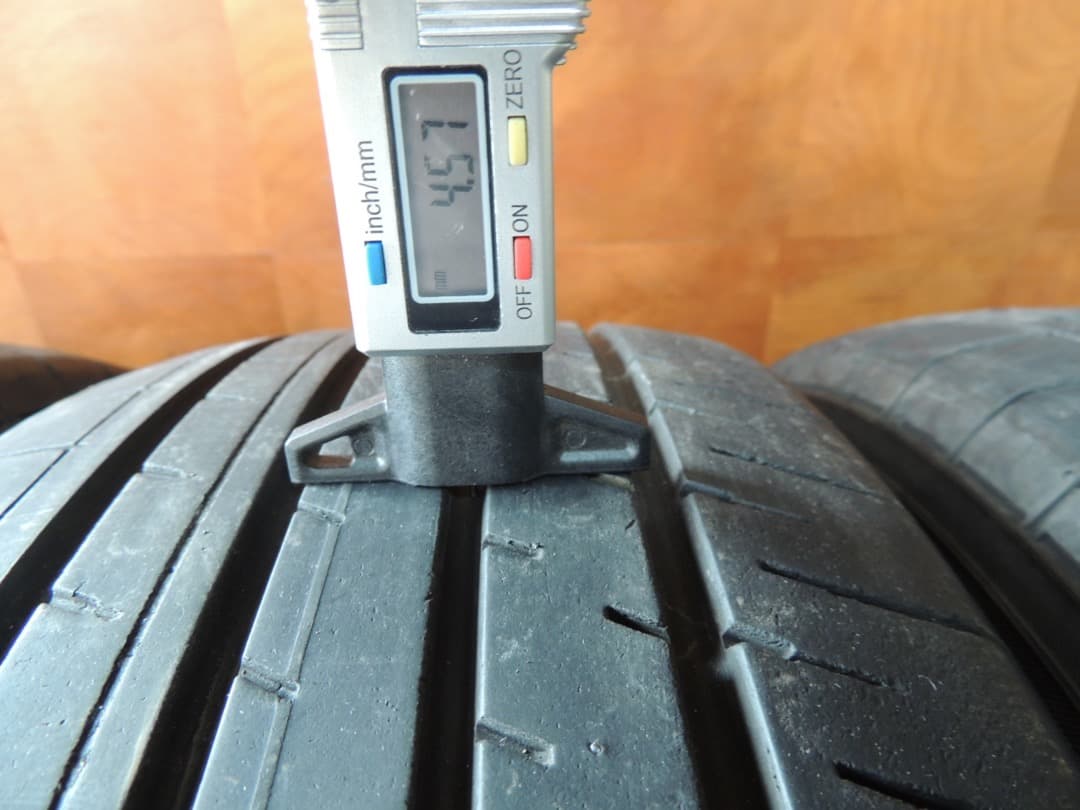 A180 225/65R17 102H 4本 ヨコハマ ブルーアースAE61
